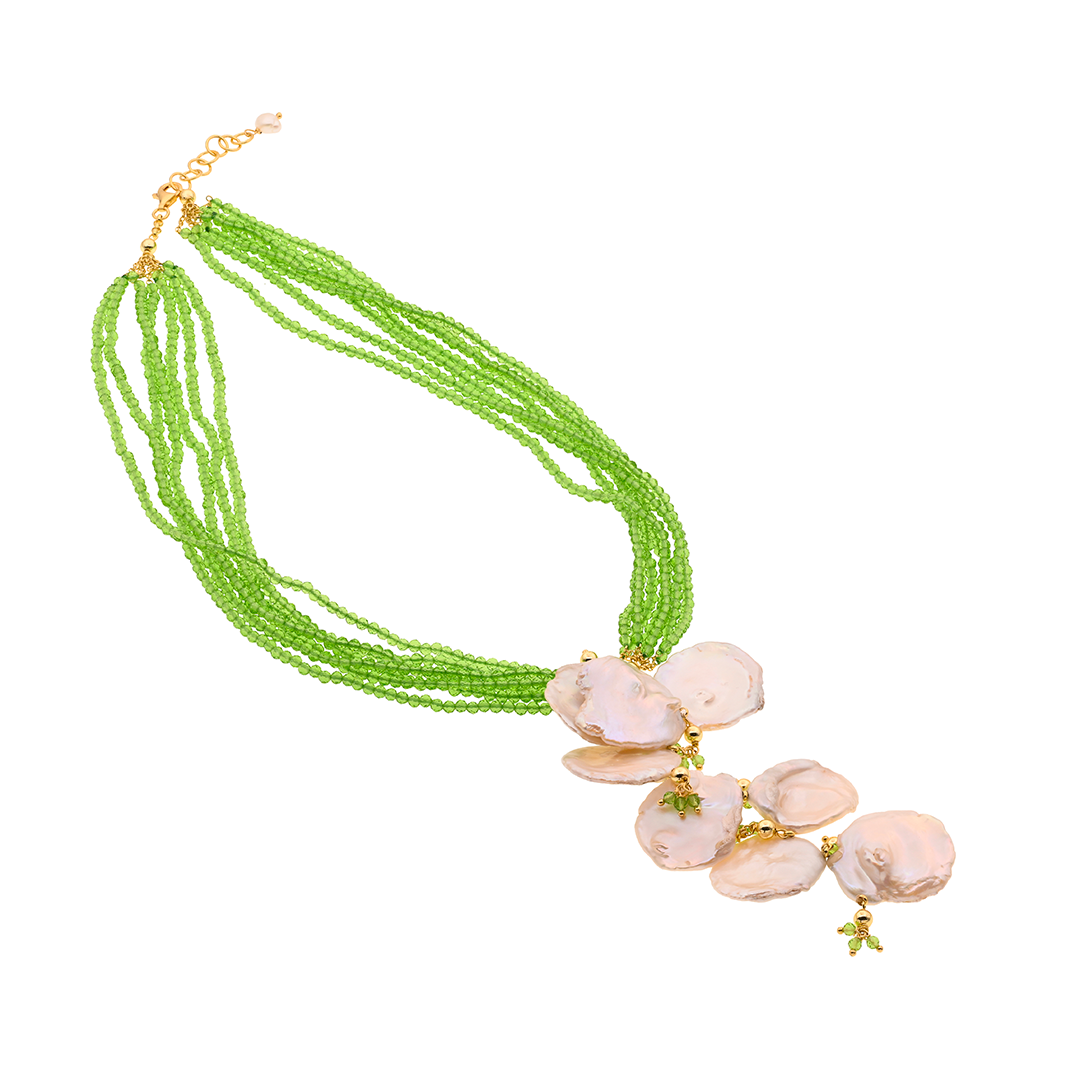 Pori 02 necklace · pearls, green spinel